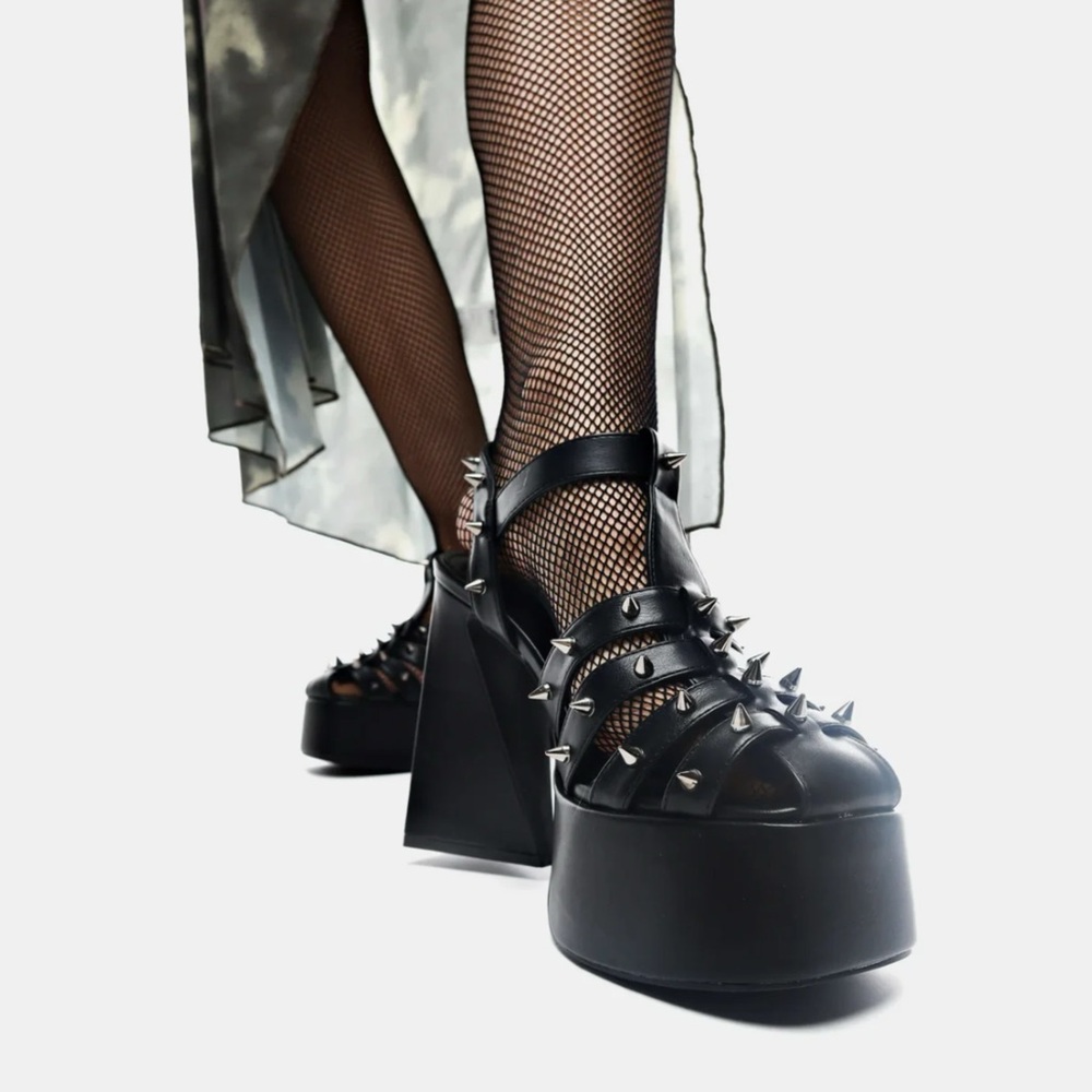KOI ANGEL MIST PLATFORM HEELS BLACK STUDDED GOTH CROSS SIZE 8 - Picture 2 of 14